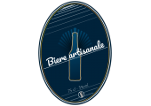 étiquette de bière artisanale fond bleu